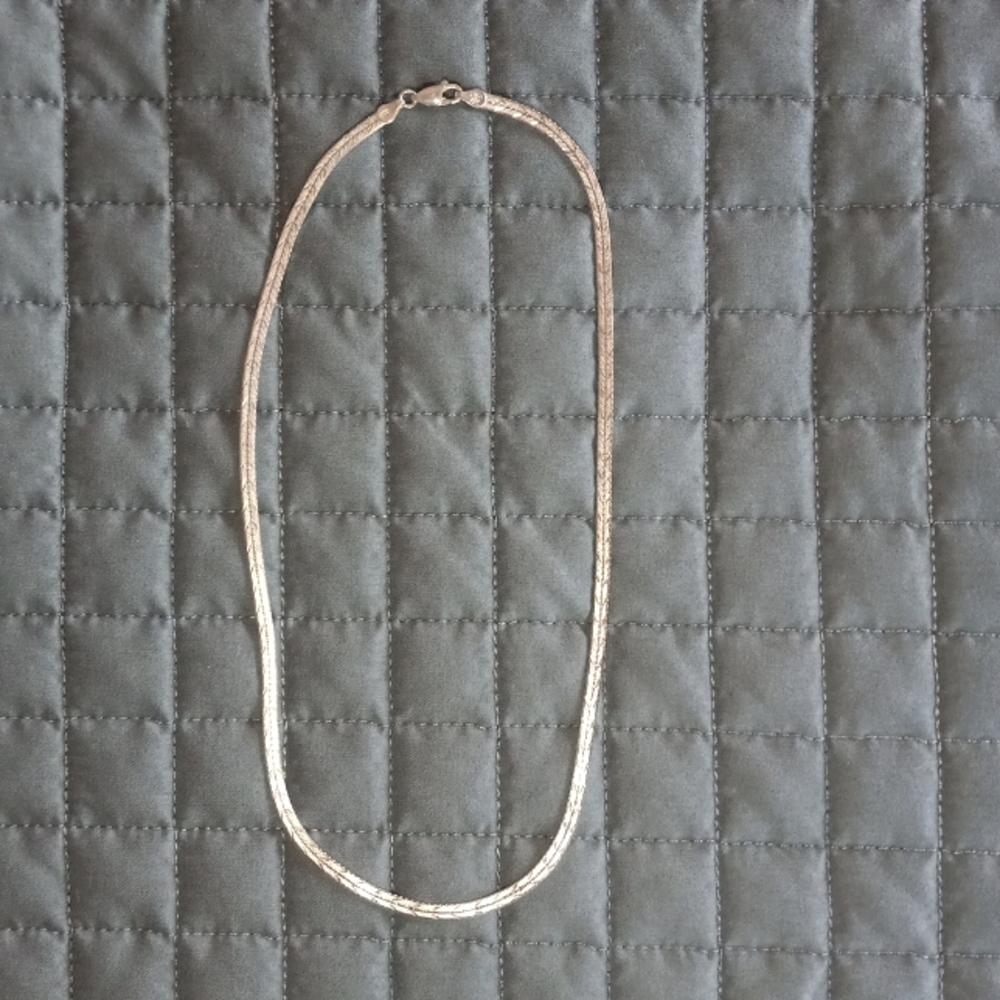18" diamond cut sterling silver herringbone necklace